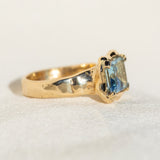 La Vague Aquamarine Ring