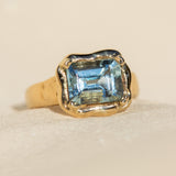 La Vague Aquamarine Ring