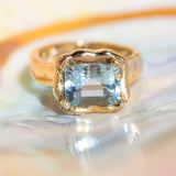La Vague Aquamarine Ring
