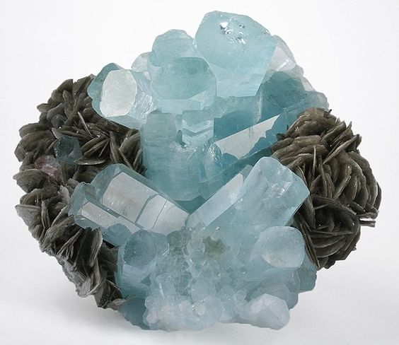 Aquamarine: The March Birthstone