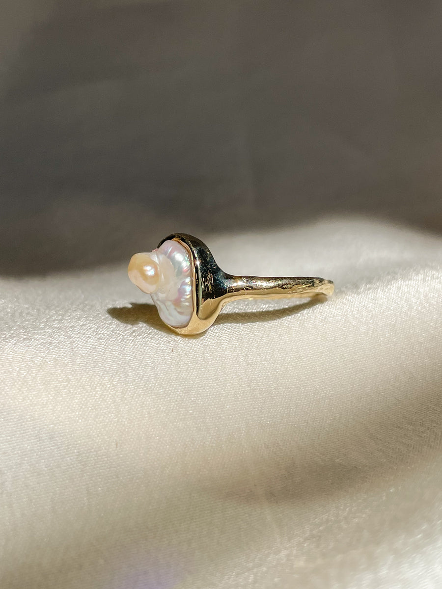 Pearl Ethereal Visions Ring II