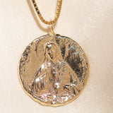 Medallion de la Sainte Mère