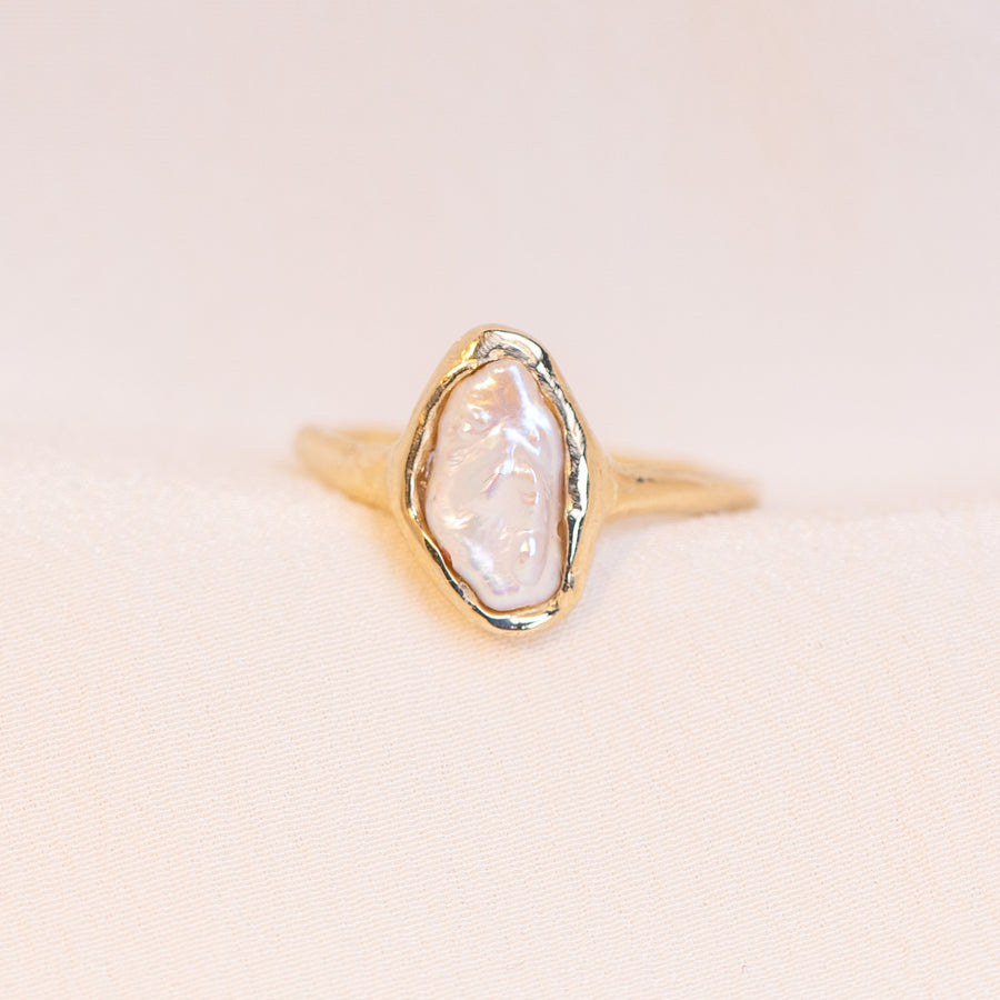 Pearl Ethereal Visions Ring I