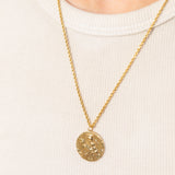 Medallion de la Sainte Mère