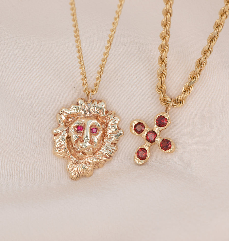 Pictured on 1.5mm Rope Chain in Ruby with Garnet Croix du Sacralité Royale